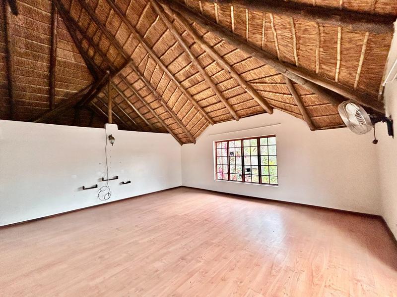 To Let 4 Bedroom Property for Rent in Melodie North West